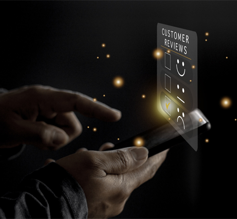 user leaving customer review on smartphone